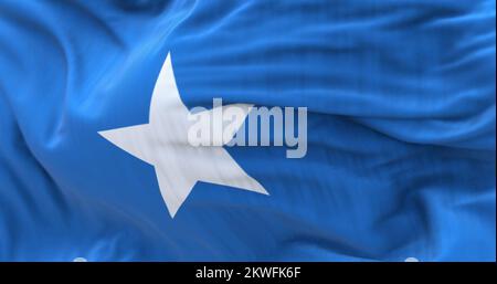 Nahaufnahme der somalischen Nationalflagge, die im Wind winkt. Die Bundesrepublik Somalia ist ein Land am Horn von Afrika. Strukturierter Backgro aus Stoff Stockfoto