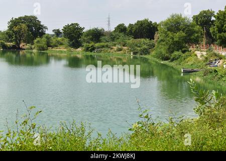 Khan Talav von Alif Khan Masjid, erbaut 1325 v. Chr. von Alif Bhukai in Dholka, Gujrat, Indien Stockfoto