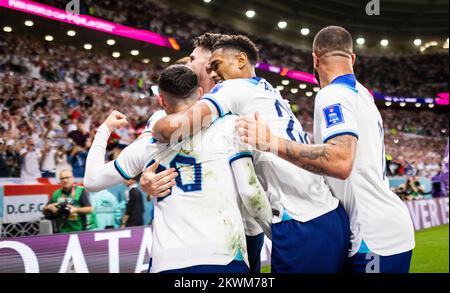 Doha, Katar. 29.. November 2022. Goal Celebration Phil Foden (England), Jude Bellingham (England), Declan Rice (England), Kyle Walker (England) Wales - E Stockfoto