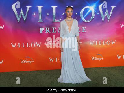 Los Angeles, USA. 29.. November 2022. Ankunft bei DER WILLOW Series Premiere, die am Dienstag, den 29. November 2022, im Regency Village Theater in Westwood, Kalifornien, stattfindet. (Foto: Sthanlee B. Mirador/Sipa USA) Guthaben: SIPA USA/Alamy Live News Stockfoto