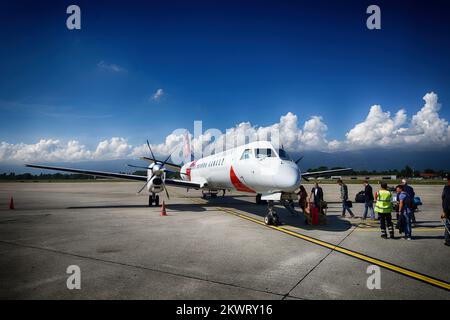 GENF - SEP 16: Darwin Airline am 16. September 2014 in Genf, Schweiz. Darwin Airline, die unter dem Markennamen Etihad Regional tätig ist Stockfoto