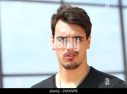 07.06.2017., Kroatien, Sibenik - Basketballspieler des NBA-Teams die Philadelphia 76ers Dario Saric gedenken dem 24.. Jahrestag des tragischen Todes von Drazen Petrovic. Foto: Dusko Jaramaz/PIXSELL Stockfoto