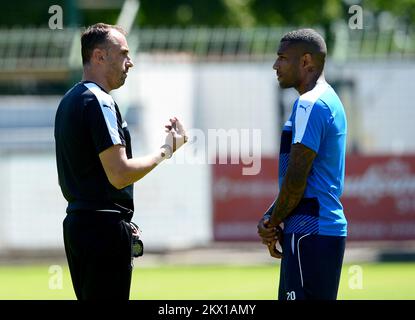 05.07.2017., Moravske Toplice, Slowenien - morgendliches Fußballtraining des GNK Dinamo Zagreb. Trainer Ivaylo Petev und Sammir. Foto: Marko Prpic/PIXSELL Stockfoto