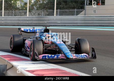 22. November 2022, Yas Marina Circuit, Abu Dhabi, Test fährt Formel 1 in Abu Dhabi 2022 , auf dem Bild Jack Doohan (AUS), Alpine F1 Team Stockfoto