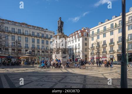 Praca Luis de Camoes Platz und Camoes-Denkmal - Lissabon, Portugal Stockfoto
