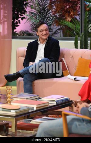 Mailand, Italien. 30.. November 2022. Mailand, TV-Show „in Your shoes“ - Rai 2 - Fabio Caressa Credit: Independent Photo Agency/Alamy Live News Stockfoto