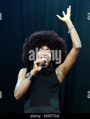 Marcia Barrett, von Boney M, beim Punchestown Music Festival 2017 in Dublin, Irland. *Nicht zur Veröffentlichung in Irland* verfügbar Stockfoto