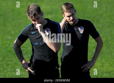 28.06.2018., Roscino, Russland - Weltmeisterschaft 2018. Training der kroatischen Fußballnationalmannschaft im Arena Roscino Stadion. Duje Caleta-Car, Filip Bradaric. Foto: Igor Kralj/PIXSELL Stockfoto