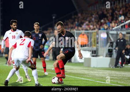 (181015) -- Rijeka, 15. Oktober 2018 -- Freundschaftsspiel zwischen Kroatien und Jordanien im HNK rijeka Stadion in Rijeka, Kroatien, 15. Oktober 2018. Antonio Milic Foto: Goran Kovacic/PIXSELL Stockfoto