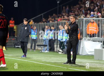 (181015) -- Rijeka, 15. Oktober 2018 -- Freundschaftsspiel zwischen Kroatien und Jordanien im HNK rijeka Stadion in Rijeka, Kroatien, 15. Oktober 2018. Vital Borkelmans Foto: Goran Kovacic/PIXSELL Stockfoto