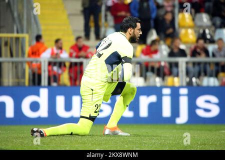 (181015) -- Rijeka, 15. Oktober 2018 -- Freundschaftsspiel zwischen Kroatien und Jordanien im HNK rijeka Stadion in Rijeka, Kroatien, 15. Oktober 2018. Moataz Yaseen Foto: Nel Pavletic/PIXSELL Stockfoto