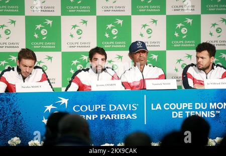 22.11.2018., Stadion Pierre-Mauroy, Frankreich, Lille - Davis Cup. Pressekonferenz Frankreich. Nicolas Mahut; Jeremy Chardy; Yannick Noah; Jo-Wilfried Tsonga Foto: Sanjin Strukic/PIXSELL Stockfoto