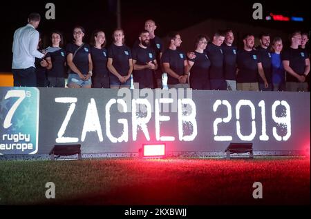 14.06.2019., Zagreb, Kroatien - Eröffnungszeremonie der Rugby Europe Sevenens Championship an den Brunnen in der Hrvatske bratske zajednice Street. Der Wettbewerb fand im Stadion Stjepan Spajic im Juni 15. und 16. statt. Foto: Igor Kralj/PIXSELL Stockfoto