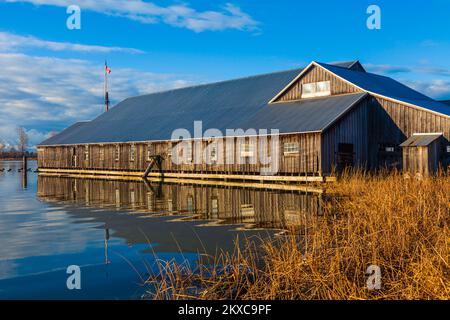 Am frühen Morgen Flut am Britannia Ship Yard in Steveston, British Columbia, Kanada Stockfoto