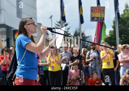 08.09.2019., Sarajewo, Bosnien und Herzegowina - unter strenger Sicherheit, hat Sarajewo seine erste Pride Parade unter dem logan Let's go out! Abgehalten. Der zweistündige marsch verlief unter strenger Sicherheitskontrolle und endete trotz der Anrufe, ihn abzusagen, und trotz Sicherheitsbedenken ohne Zwischenfälle. Foto: Str-4321/PIXSELL Stockfoto