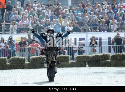 14.09.2019., Zagreb - Red Bull Soapbox Race im Stadtzentrum von Zagreb. Red Bull Soapbox Race ist eine internationale Veranstaltung, bei der Amateurfahrer hausgemachte Seifenboxen ausprobieren. Foto: Sanjin Strukic/PIXSELL Stockfoto