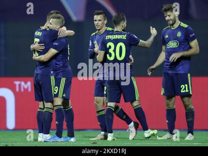 ZAGREB, KROATIEN - SEPTEMBER 18: GNK Dinamo Zagreb-Spieler feiern am 18. September 2019 im Maksimir-Stadion in Zagreb, Kroatien, während des UEFA Champions League-Match C zwischen GNK Dinamo und Atalanta B.C.. Foto: Slavko Midzor/PIXSELL Stockfoto