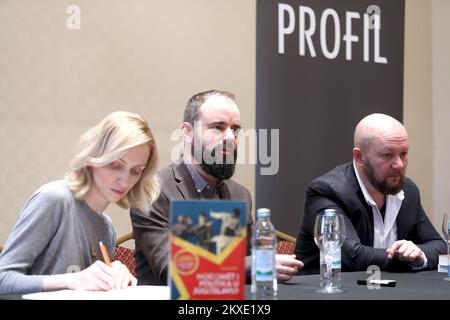 17.12.2019., Zagreb, Kroatien - der britische Historiker Richard Mills präsentiert die kroatische Ausgabe seines Buches Footbal and Political in Jugoslawien: Sports, Nationalismus and the State im Esplanade Hotel. Foto: Patrik Macek/PIXSELL Stockfoto