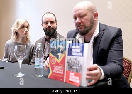 17.12.2019., Zagreb, Kroatien - der britische Historiker Richard Mills präsentiert die kroatische Ausgabe seines Buches Footbal and Political in Jugoslawien: Sports, Nationalismus and the State im Esplanade Hotel. Foto: Patrik Macek/PIXSELL Stockfoto