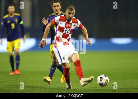 ZAGREB, KROATIEN - OKTOBER 11: Dario Melnjak von Kroatien während des Gruppenspiels der UEFA Nations League zwischen Kroatien und Schweden im Stadion Maksimir am 11. Oktober 2020 in Zagreb, Kroatien. Foto: Marko Prpic/PIXSELL Stockfoto