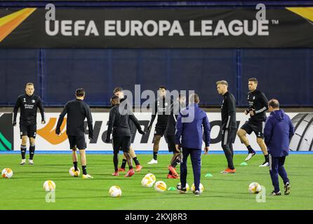 Feyenoord Rotterdam trainiert vor dem morgigen Spiel der Europäischen Liga gegen GNK Dinamo im Maksimir-Stadion in Zagreb, Kroatien, am 21. Oktober 2020. Foto: Jurica Galoic/PIXSELL Stockfoto