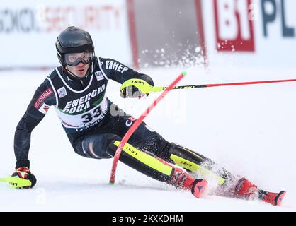 ZAGREB, KROATIEN - JANUAR 06: Istok Rodes von Kroatien während der zweiten Runde des Audi FIS Alpine Ski World Cup Men' Slalom am 6. Januar 2021 in Zagreb, Kroatien. Foto: Luka Stanzl/PIXSELL Stockfoto