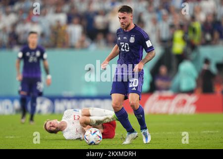 Doha, Katar. 30.. November 2022. Alexis Mac Allister aus Argentinien während des FIFA-Weltmeisterschaftsspiels Katar 2022, Gruppe C, zwischen Polen und Argentinien, spielte am 30. November 2022 in Doha, Katar, im Stadium 974. (Foto: Bagu Blanco/PRESSIN) Kredit: PRESSINPHOTO SPORTS AGENCY/Alamy Live News Stockfoto