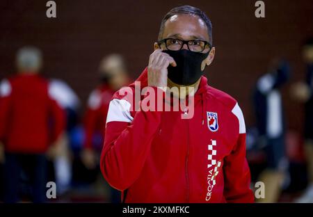 Trainer von Kroatien Hrvoje Horvat während des Trainings in der Tresnjevka Sporthalle in Zagreb, Kroatien, am 08. März 2021. Die kroatische nationale Handballmannschaft nimmt am Olympischen Qualifikationsturnier Teil, das vom 12. Bis 14. März 2021 in Montpellier stattfindet. Foto: Slavko Midzor/PIXSELL Stockfoto