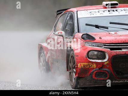 Mads Ostberg (Norwegen) und Torstein Eriksen (Norwegen) während der Schulung im Vorfeld der WRC Kroatien 2021, Laz Bistricki, Marija Bistrica (Kroatien) am 19. April; 2021. Foto: Matija Habljak/PIXELL Stockfoto