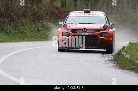 Mads Ostberg (Norwegen) und Torstein Eriksen (Norwegen) während der Schulung im Vorfeld der WRC Kroatien 2021, Laz Bistricki, Marija Bistrica (Kroatien) am 19. April; 2021. Foto: Matija Habljak/PIXELL Stockfoto