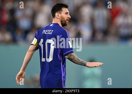 Doha, Katar. 30.. November 2022. DOHA, KATAR - NOVEMBER 30: Lionel Messi aus Argentinien reagiert während des Spiels Gruppe C - FIFA Weltmeisterschaft Qatar 2022 zwischen Polen und Argentinien im Stadion 974 am 30. November 2022 in Doha, Katar (Foto: Pablo Morano/BSR-Agentur) Kredit: BSR-Agentur/Alamy Live News Stockfoto