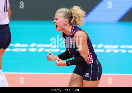 ZADAR, KROATIEN - AUGUST 19: René Sisan aus Kroatien feiert am 19. August 2021 in Zadar, Kroatien, einen Punkt beim CEV EuroVolley 2021 Pool C Match zwischen Kroatien und der Schweiz in der Kresimir Cosic Hall im Visnjik Sports Center. Foto: Luka Stanzl/PIXSELL Stockfoto