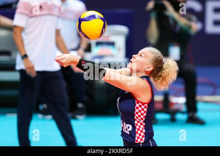 ZADAR, KROATIEN - AUGUST 19: René Sain von Kroatien in Aktion während des CEV EuroVolley 2021 Pool C-Spiels zwischen Kroatien und der Schweiz in der Kresimir Cosic Hall im Visnjik Sports Center am 19. August 2021 in Zadar, Kroatien. Foto: Luka Stanzl/PIXSELL Stockfoto