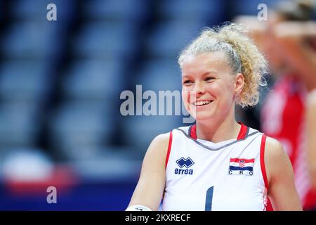 Rene Sain of Croatia erwärmt sich vor dem CEV EuroVolley 2021 Pool C Match zwischen Belarus und Kroatien in der Kresimir Cosic Hall im Visnjik Sports Center am 21. August 2021 in Zadar, Kroatien. Foto: Luka Stanzl/PIXSELL Stockfoto