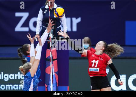 ZADAR, KROATIEN - AUGUST 24: Maja Storck aus der Schweiz in Aktion während des CEV EuroVolley 2021 Pool C Spiels zwischen der Schweiz und der Slowakei in der Kresimir Cosic Hall im Visnjik Sports Center am 24. August 2021 in Zadar, Kroatien. Foto: Luka Stanzl/PIXSELL Stockfoto