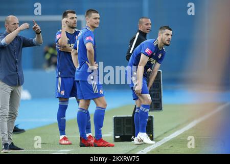 11.09.2021., Stadion Maksimir, Zagreb - Hrvatski Telekom Prva Liga, 8. kolo, GNK Dinamo - HNK Sibenik. Arijan Ademi, Rasmus Steensbaek Lauritsen, Komnen Andric, Damir Krznar. Foto: Slavko Midzor/PIXSELL Stockfoto