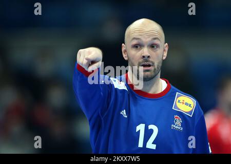 SZEGED, UNGARN - 17. JANUAR: Vincent Gerard aus Frankreich reagiert auf das EHF EURO 2022-Spiel der Herren zwischen Serbien und Frankreich in der Szeged Uj Arena am 17. Januar 2022 in Szeged, Ungarn. Foto: Sanjin Strukic/PIXSELL Stockfoto