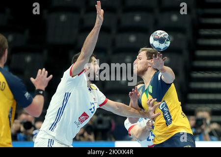 Albin Lagergren von Schweden beim Halbfinale der Herren EHF EURO 2022 zwischen Frankreich und Schweden auf der MVM Dome am 28. Januar 2022 in Budapest, Ungarn. Foto: Sanjin Strukic/PIXSELL Stockfoto