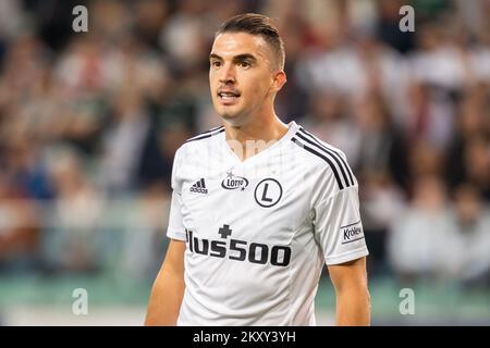 Carlos Daniel Lopez Huesca „Carlitos“ von Legia während des Spiels der polnischen PKO Ekstraklasa League zwischen Legia Warszawa und Warta Poznan im Marschall Jozef Pilsudski Legia Warschau Municipal Stadium. Endstand: Legia Warszawa 1:0 Warta Poznan. Stockfoto