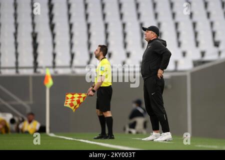 Slowenien Cheftrainer Matjaz Kek während des internationalen Freundschaftsspiels zwischen Kroatien und Slowenien im Education City Stadium am 26. März 2022 in Doha, Katar. Foto: Igor Kralj/PIXSELL Stockfoto