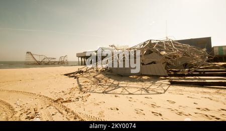 Nach Hurrikan Sandy in New Jersey. Hurrikan Sandy Aus New Jersey. Fotos zu Katastrophen- und Notfallmanagementprogrammen, Aktivitäten und Beamten Stockfoto