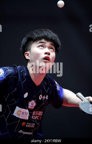 Yun-Ju Lin aus Taiwan tritt beim WTT Contender Zagreb 2022 Men's Singles Finale gegen Peng Xiang aus China am 19. Juni 2022 in der Dom Sportova Hall in Zagreb, Kroatien, an. Foto: Sanjin Strukic/PIXSELL Stockfoto