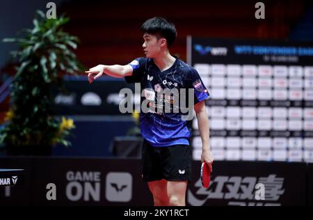 Yun-Ju Lin aus Taiwan tritt beim WTT Contender Zagreb 2022 Men's Singles Finale gegen Peng Xiang aus China am 19. Juni 2022 in der Dom Sportova Hall in Zagreb, Kroatien, an. Foto: Sanjin Strukic/PIXSELL Stockfoto