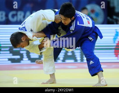 Eunkyul Lee von Korea in einem Kampf gegen Martin Hojak von Slowenien in der Kategorie der Männer bis 73kg während der IJF World Tour Zagreb Grand Prix, die am 16. Juli 2022 in der Zagreb Arena in Zagreb, Kroatien, stattfindet. Foto: Zeljko Hladika/PIXSELL Stockfoto