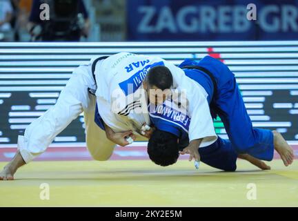 Joao Fernando von Portugal in einem Kampf gegen Achraf Moutii von Marokko in der Kategorie der Männer bis 81kg während der IJF World Tour Zagreb Grand Prix, die am 16. Juli 2022 in der Zagreb Arena in Zagreb, Kroatien, stattfindet. Foto: Zeljko Hladika/PIXSELL Stockfoto