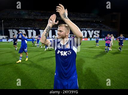 Petar Bockaj von Dinamo feiert nach dem Sieg gegen Bodo/Glimt beim Spiel der UEFA Champions League auf der zweiten Teilstrecke zwischen Dinamo Zagreb und Bodo/Glimt am 24. August 2022 im Maksimir-Stadion in Zagreb, Kroatien. Phot: Marko Lukunic/PIXSELL Stockfoto