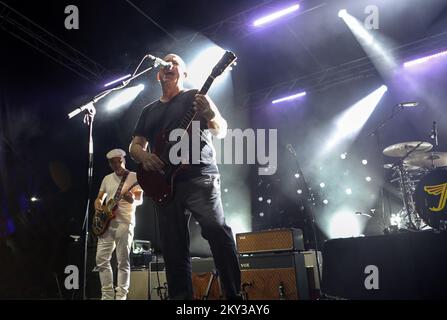 Black Francis of Pixies tritt während eines Konzerts in Zagreb, Kroatien, am 27. August 2022 auf. Foto: Zeljko Hladika/PIXSELL Stockfoto