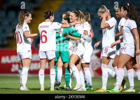 KARLOVAC, SEPTEMBER 02: Viola Calligaris aus der Schweiz feiert nach einem Treffer während des Qualifikationsspiels der FIFA Women's World Cup 2023 zwischen Kroatien und der Schweiz im Branko Cavlovic-Cavlek Stadion am 2. September 2022 in Karlovac, Kroatien. Foto: Matija Habljak/PIXSEL Stockfoto