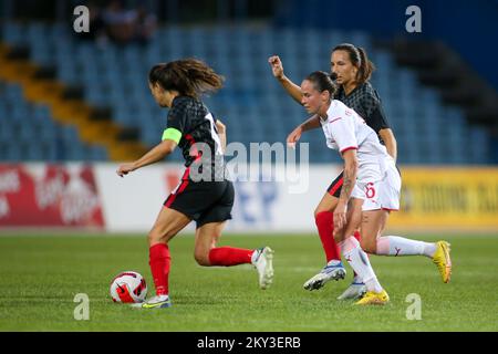 KARLOVAC, SEPTEMBER 02: Geraldine Reuteler der Schweiz in Aktion während des 2023. Qualifikationsspiels zur FIFA-Weltmeisterschaft der Frauen zwischen Kroatien und der Schweiz im Branko Cavlovic-Cavlek Stadion am 2. September 2022 in Karlovac, Kroatien. Foto: Matija Habljak/PIXSEL Stockfoto