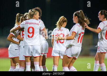 KARLOVAC, SEPTEMBER 02: Ramona Bachmann aus der Schweiz feiert nach einem Treffer beim Qualifikationsspiel zur FIFA Women's World Cup 2023 zwischen Kroatien und der Schweiz im Branko Cavlovic-Cavlek Stadion am 2. September 2022 in Karlovac, Kroatien. Foto: Matija Habljak/PIXSEL Stockfoto